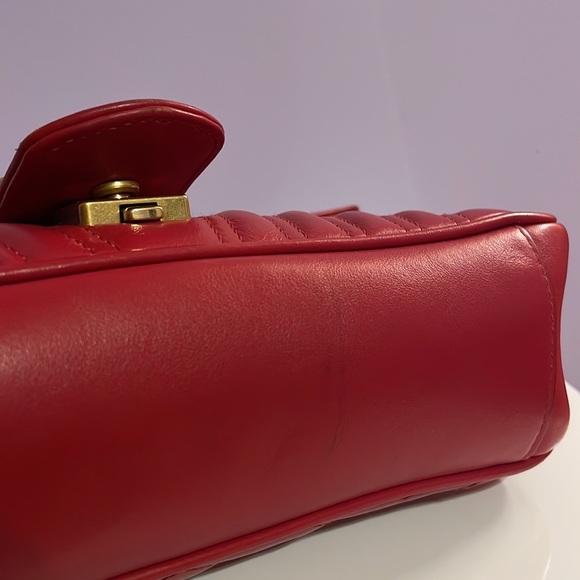 Red GG Marmont small shoulder bag - Picture 2 of 13